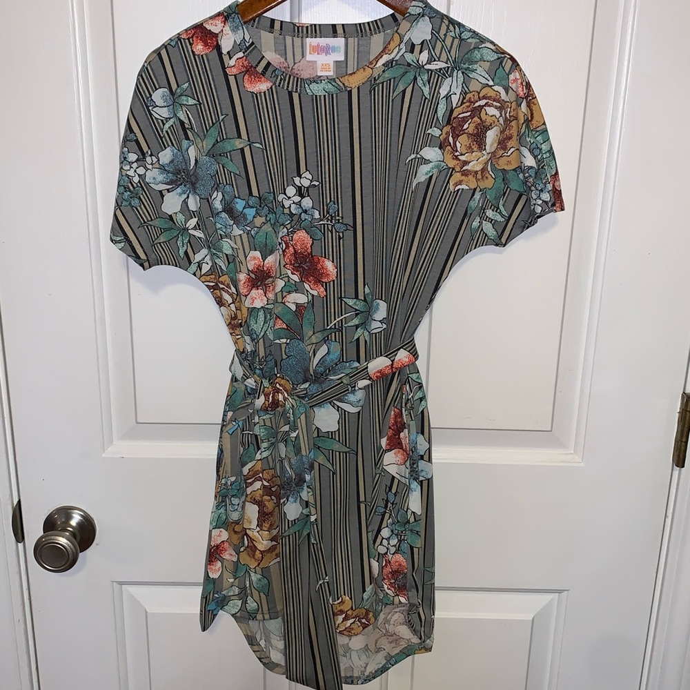 LuLaRoe XS Mitzi Tunic